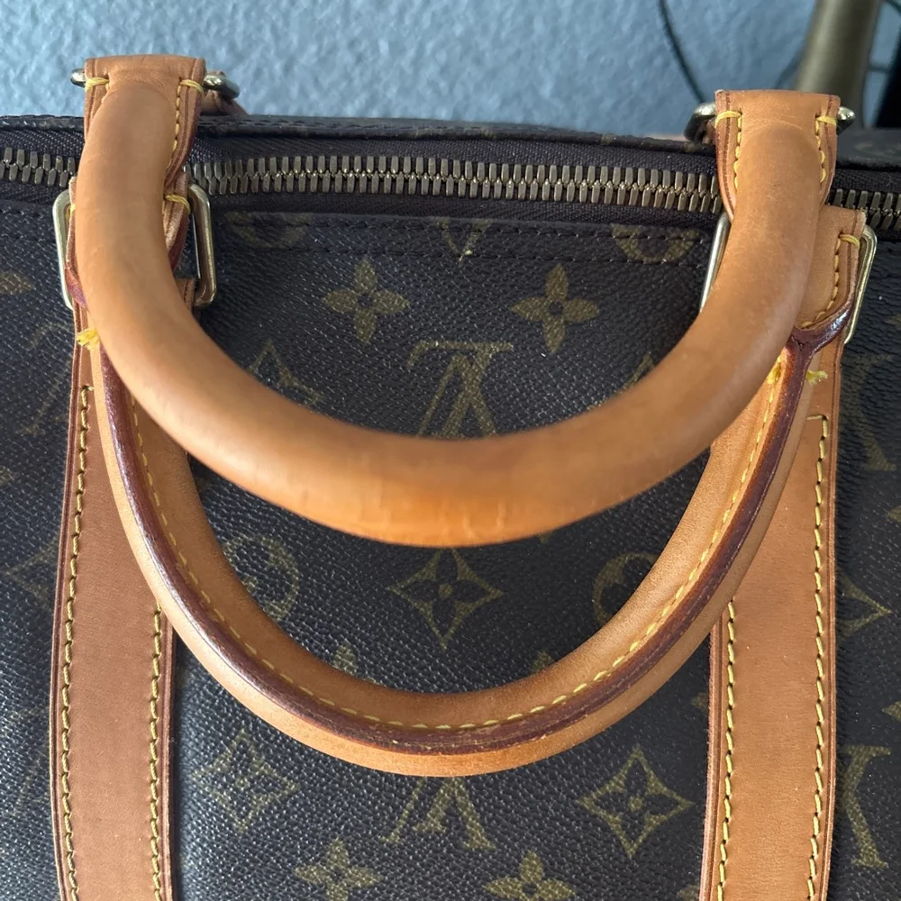 Louis Vuitton Kepall 55 in good used condition 100% Authentic year 2005 - Picture 4 of 14